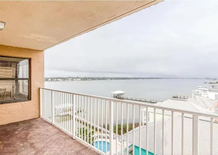 Holiday home Compass Point Unit 610