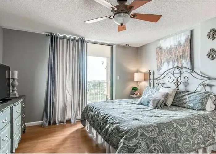 Holiday home Compass Point Unit 610 *